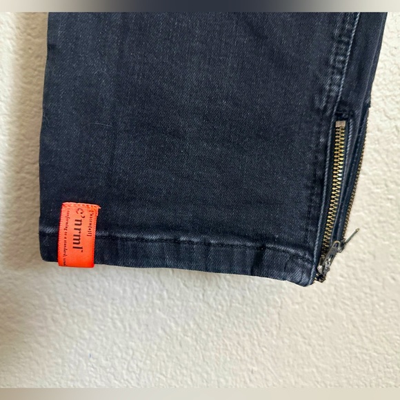 C’est Normal Jeans - Picture 2 of 4